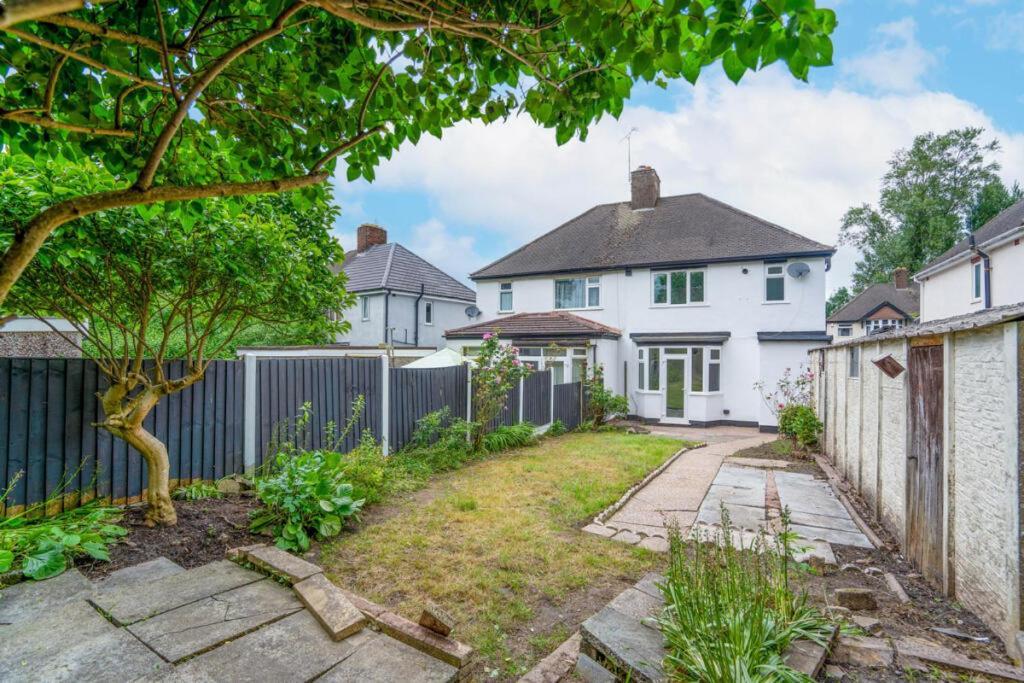 Lymer House - Stylish 3 Bedroom House In Wolverhampton Eksteriør bilde